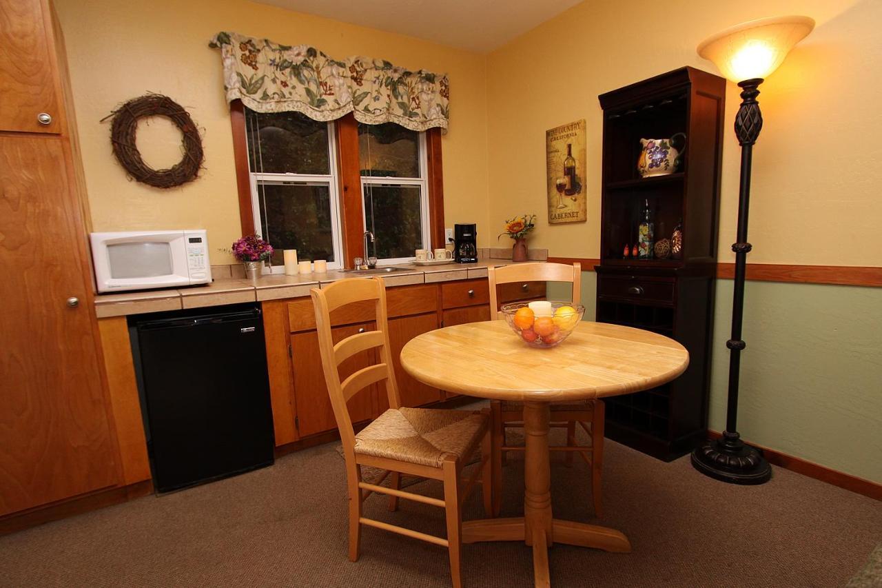 Fern Grove Cottages ガーンビル エクステリア 写真